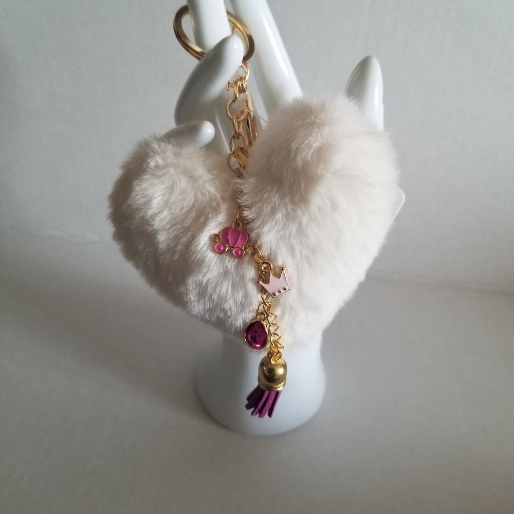 Heart Pom Pom Keychain with Charms - Picture 3 of 6